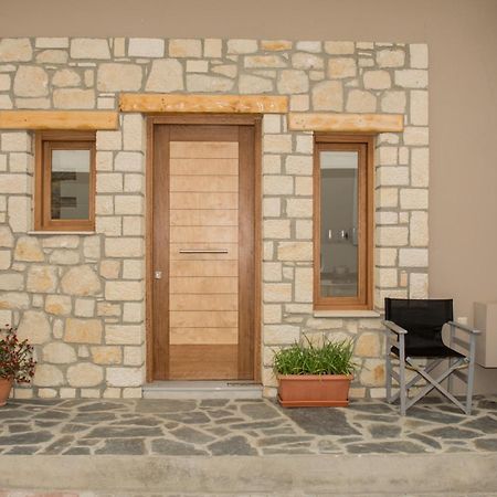 The Mountain House - Authentic Cretan Hideaway - Breathtaking And Nature Views Tourloti Exterior foto