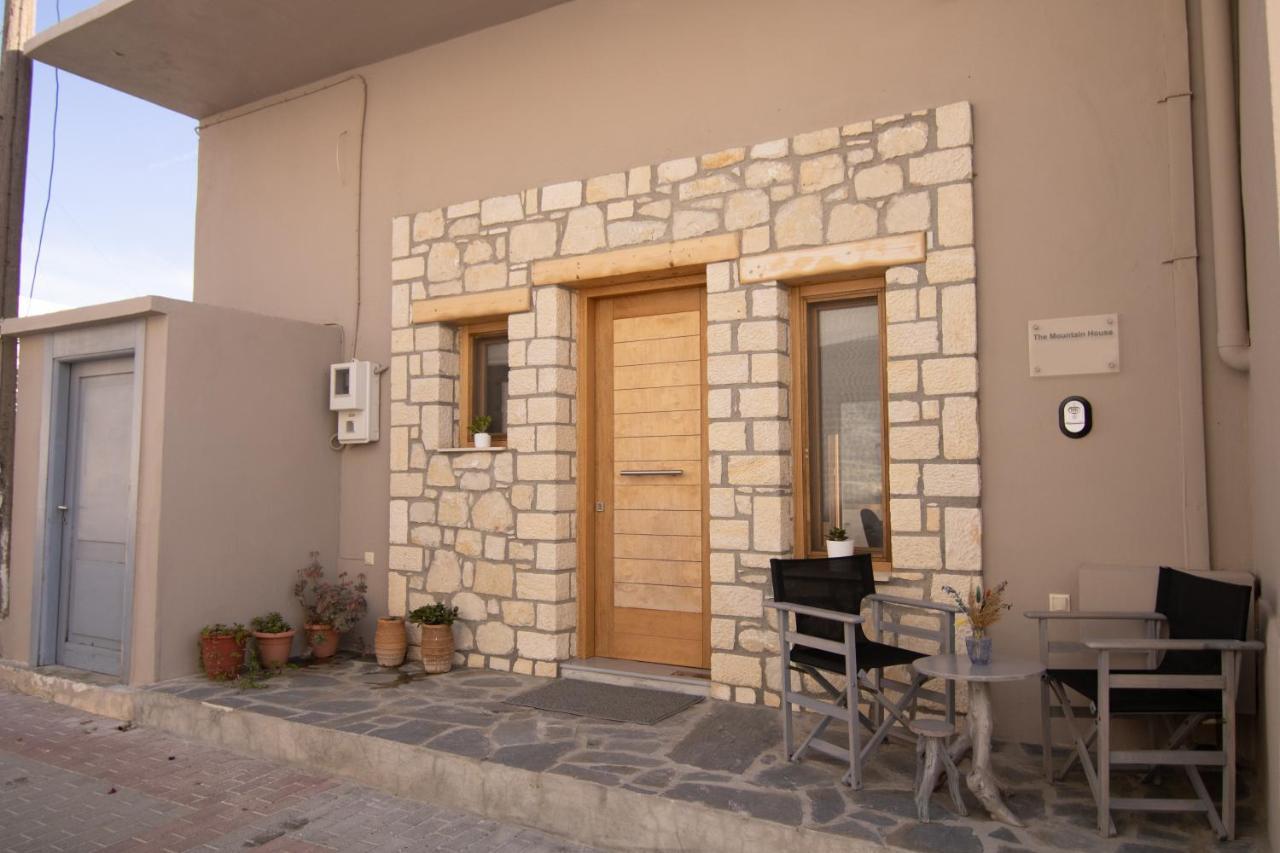 The Mountain House - Authentic Cretan Hideaway - Breathtaking And Nature Views Tourloti Exterior foto